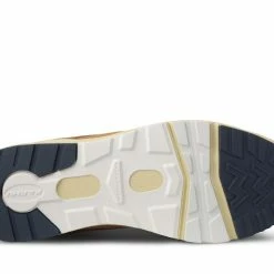 Port Northampton MAN Karhu Fusion 2.0 - Rubber/cadmium Orange