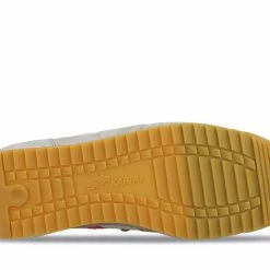 Port Northampton MAN Karhu Mestari - White/flame