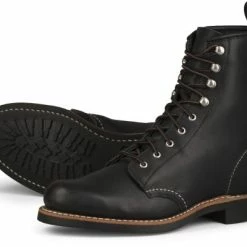 Port Northampton Women's Red Wing Silversmith - Black