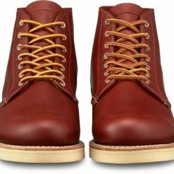 Port Northampton Women's Red Wing 6