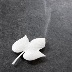 Port Northampton MAN HA KO Paper Incense - Single Leaf