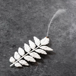 Port Northampton MAN HA KO Paper Incense - Single Leaf