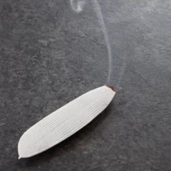 Port Northampton MAN HA KO Paper Incense - Single Leaf