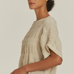 Port Northampton WOMAN Black Crane Box Top - Taupe