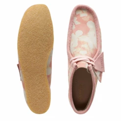 Port Northampton Women's Clarks Wallabee Boot - Pink Floral WOMAN