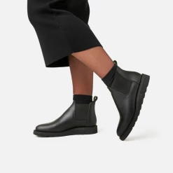 Port Northampton Women's Red Wing Classic Chelsea - Black / Black WOMAN