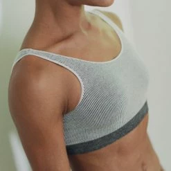 Port Northampton WOMAN Baserange Fine Seamless Scoop Top